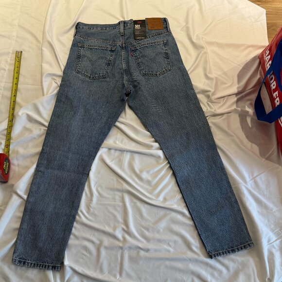 Levi's 501 Distressed High Rise Skinny Jeans - 28x28 - Picture 3 of 11